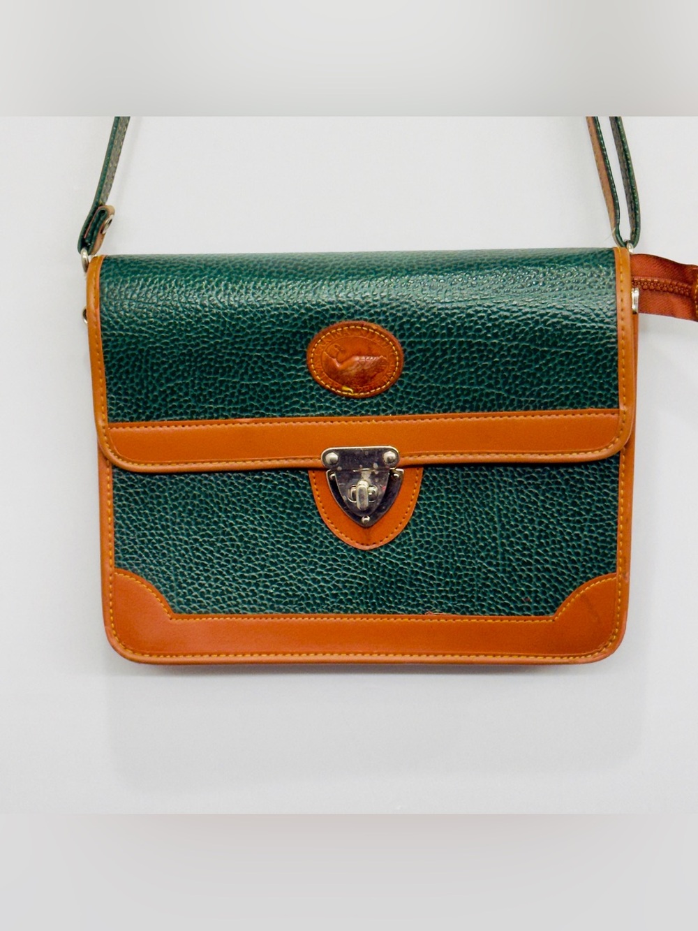 Vintage Dooney & Bourke Essex All-Weather Leather Crossbody Bag Green/Tan Trim